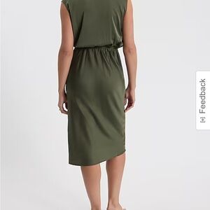 Women’s green dresss. Work, weddings or dinner out.